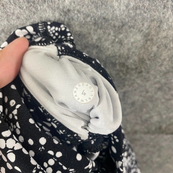 Lululemon Align Crop 4 Small Black High Rise Printed 21" Nulu Athletic Workout - Picture 12 of 13